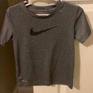 Boys Nike T-shirt